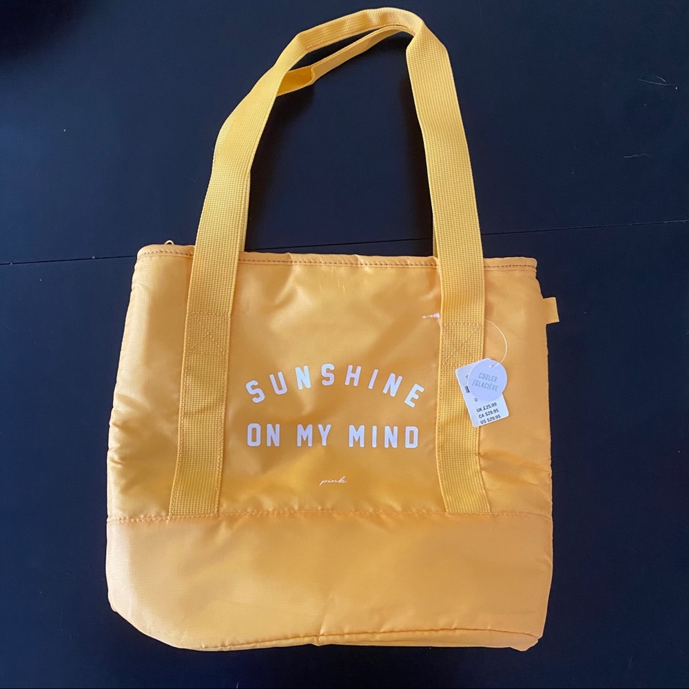 VS Pink Cooler Bag *NEW*